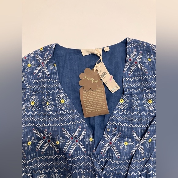 NWT ANTRHO Forever that Girl blouse! - Picture 2 of 4